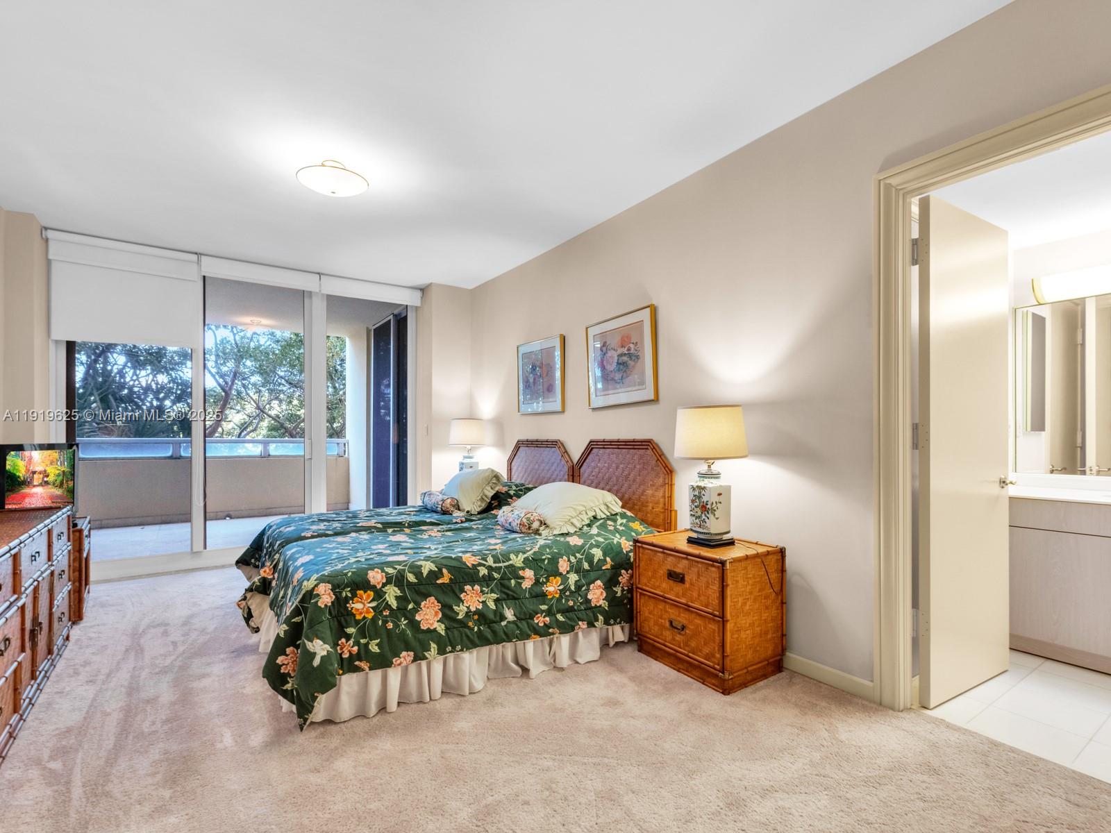 445 Grand Bay Dr #303, Key Biscayne FL 33149