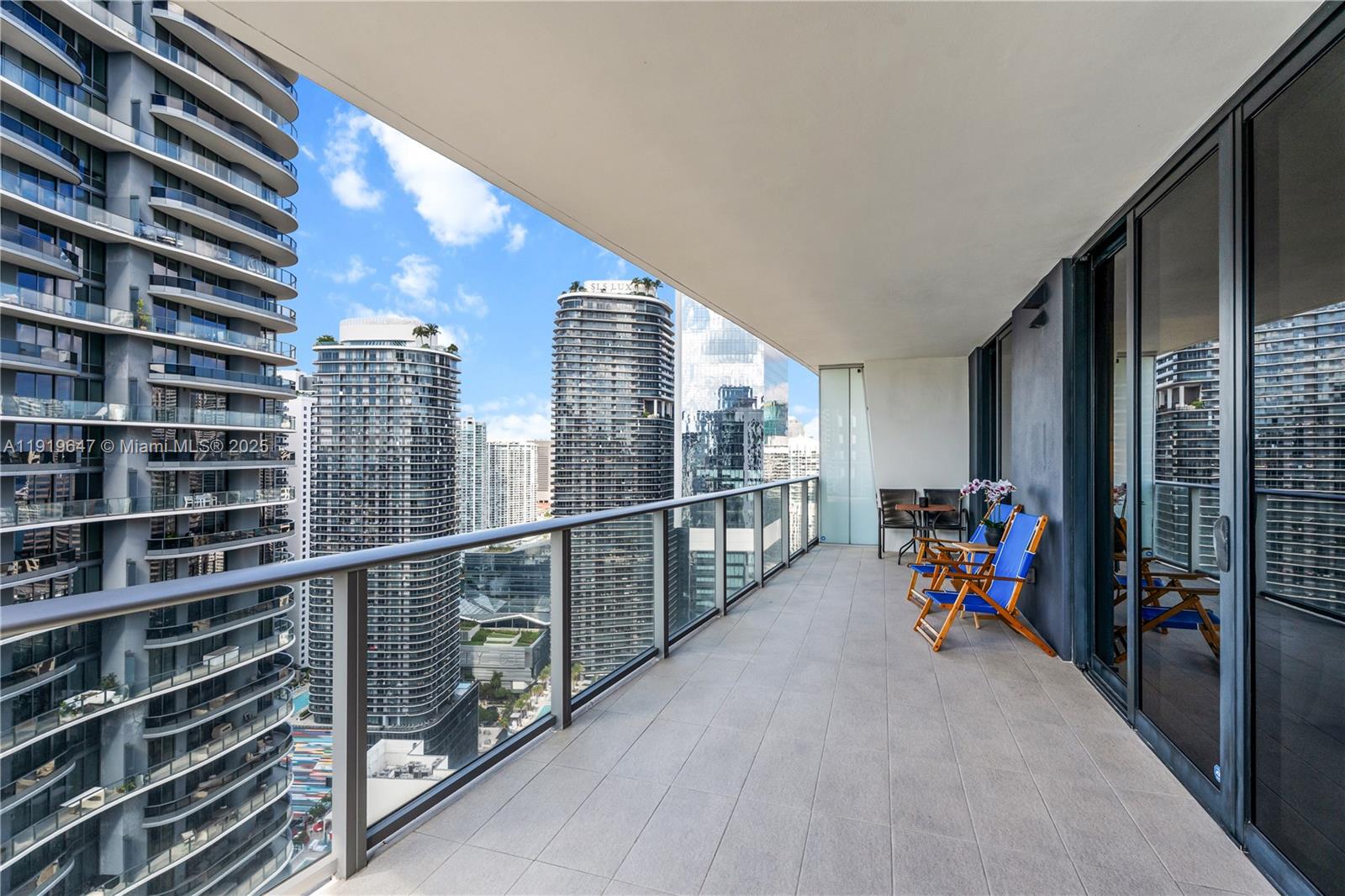 1010 Brickell Ave #4206, Miami FL 33131