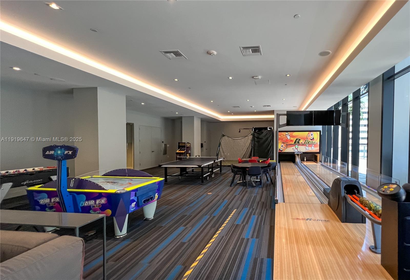 1010 Brickell Ave #4206, Miami FL 33131