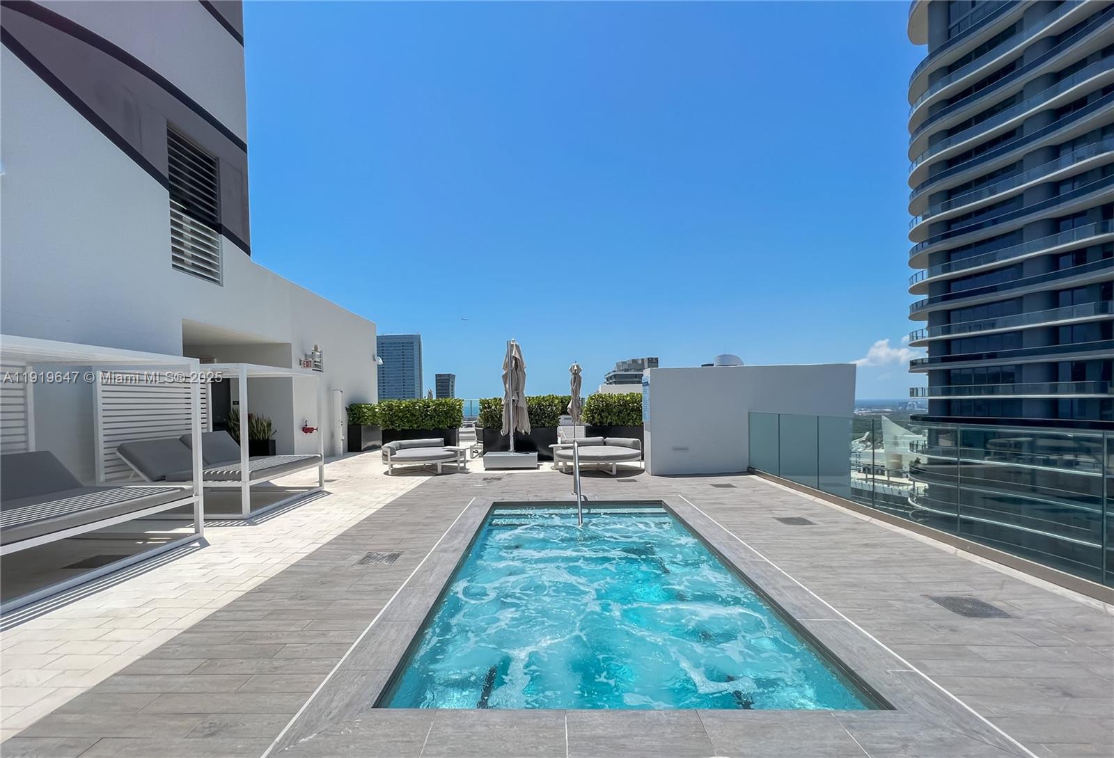 1010 Brickell Ave #4206, Miami FL 33131