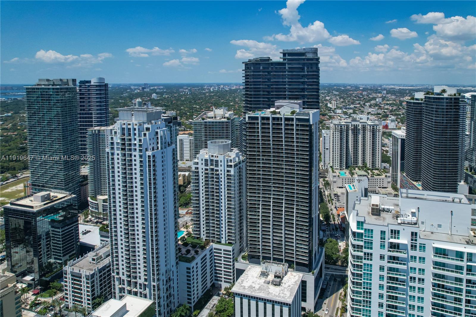 1010 Brickell Ave #4206, Miami FL 33131