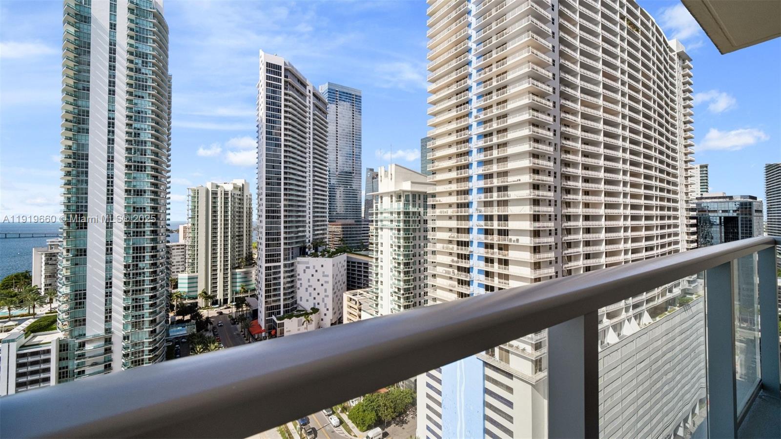 1155 Brickell Bay Dr #2203, Miami FL 33131