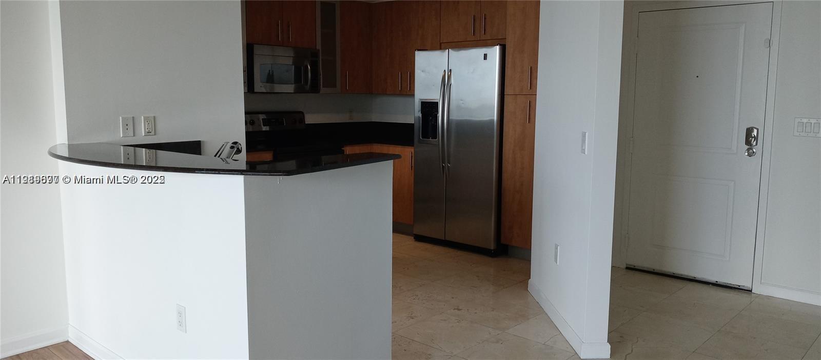 7900 Harbor Island Dr #1003, North Bay Village FL 33141