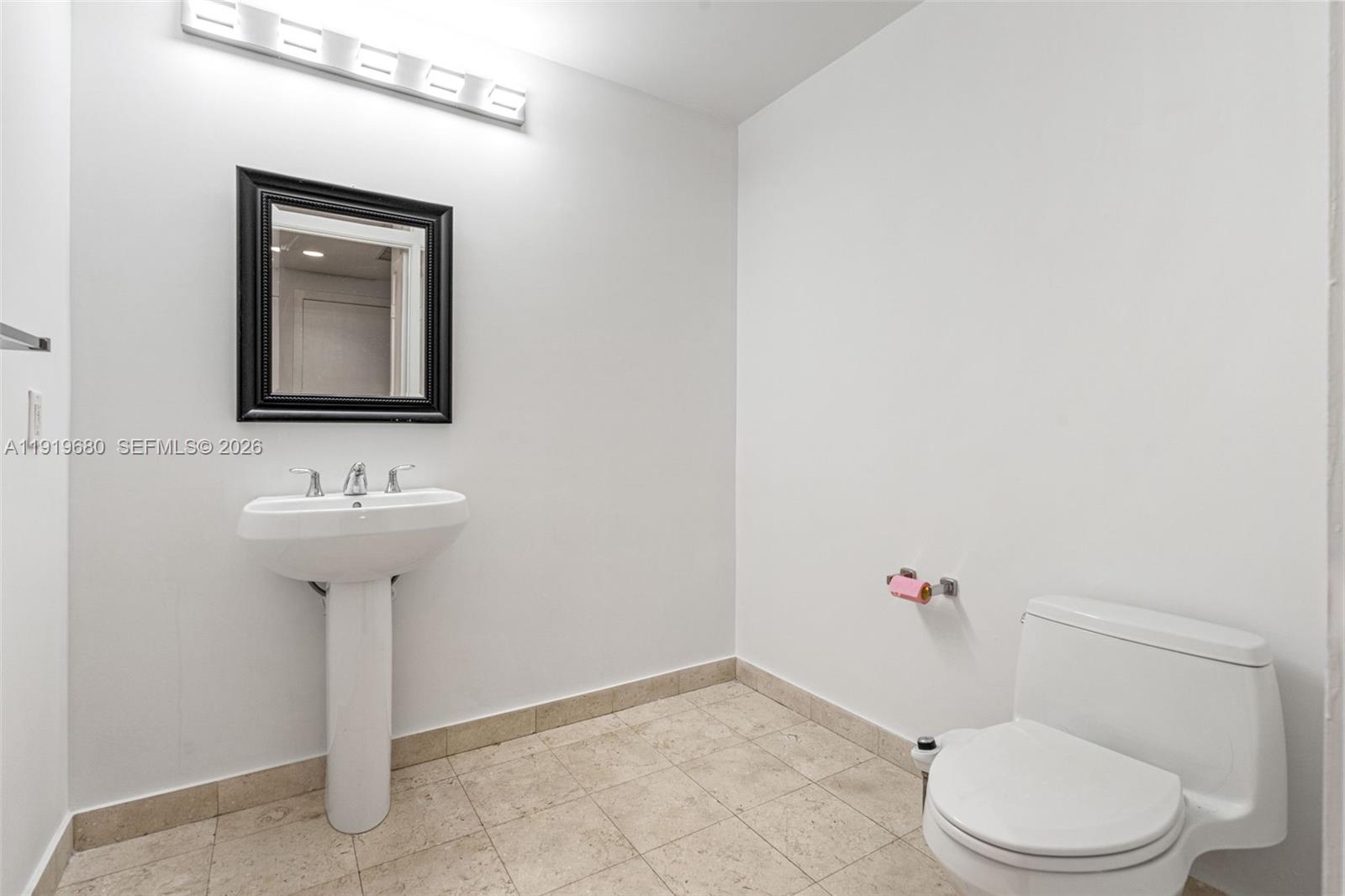1050 Brickell Ave #1006, Miami FL 33131