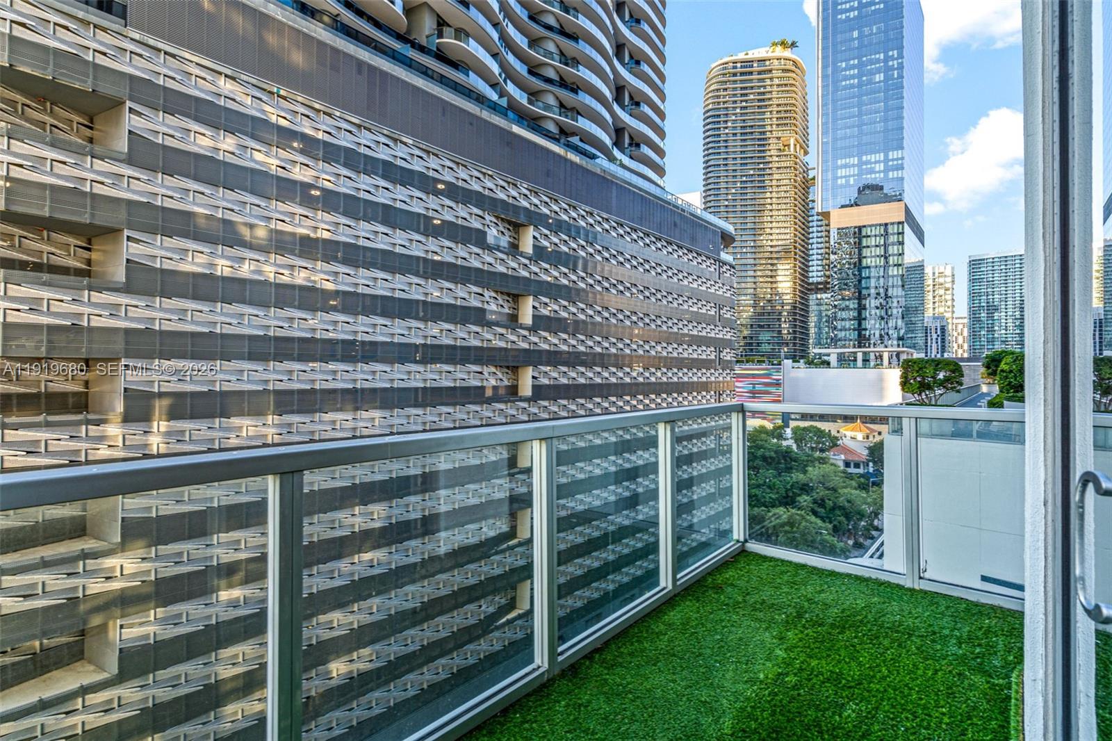 1050 Brickell Ave #1006, Miami FL 33131