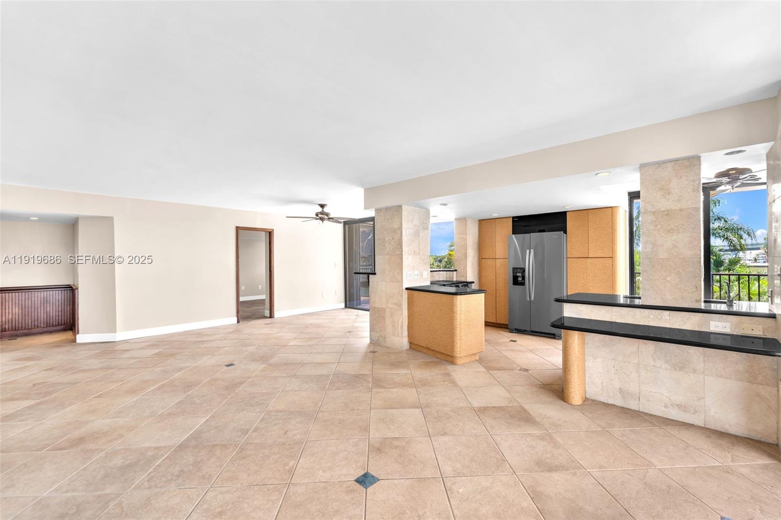 801 N Venetian Dr #208, Miami Beach FL 33139