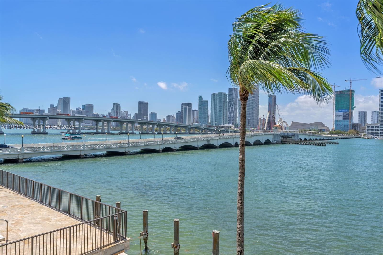 801 N Venetian Dr #208, Miami Beach FL 33139