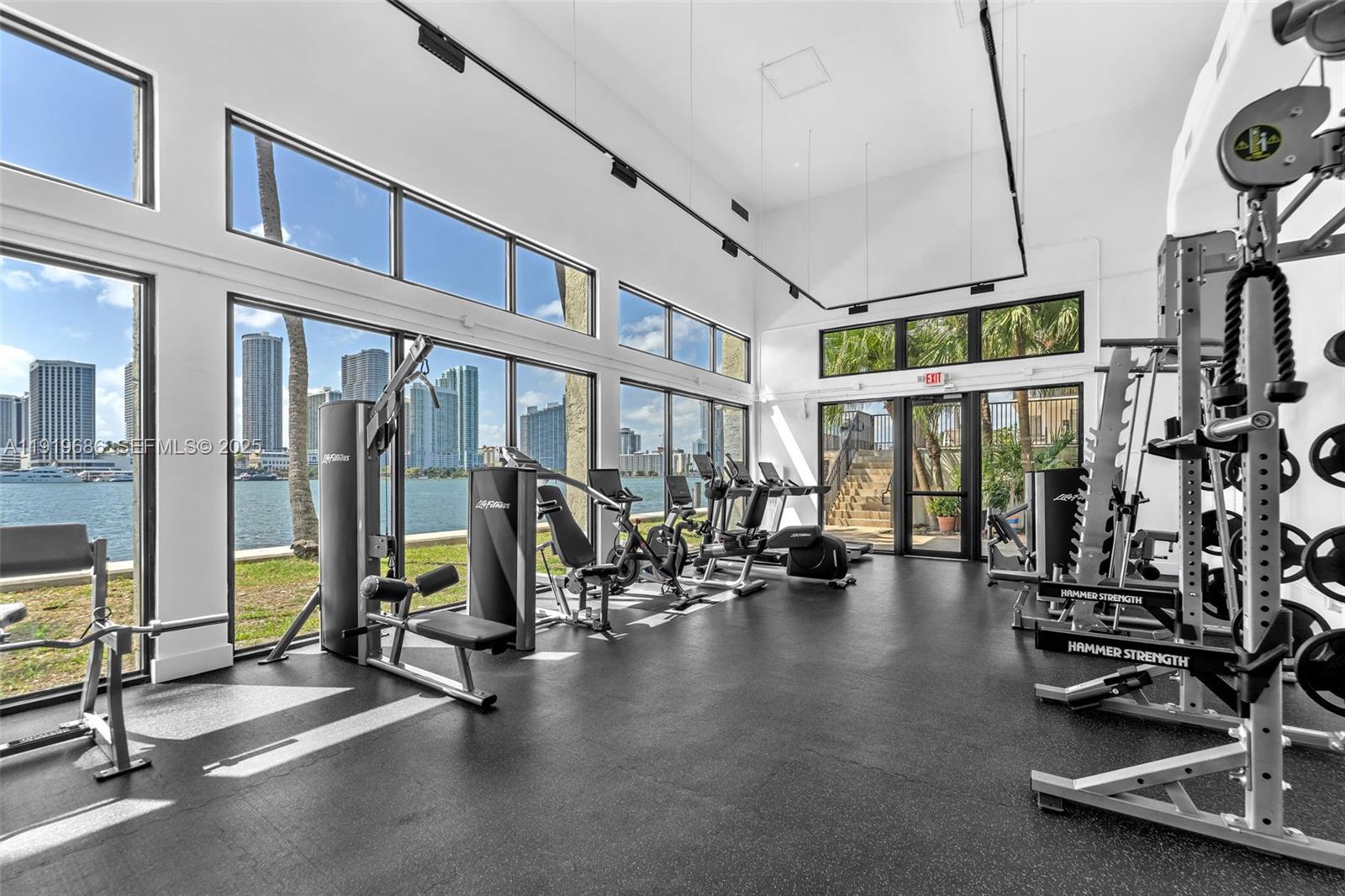 801 N Venetian Dr #208, Miami Beach FL 33139