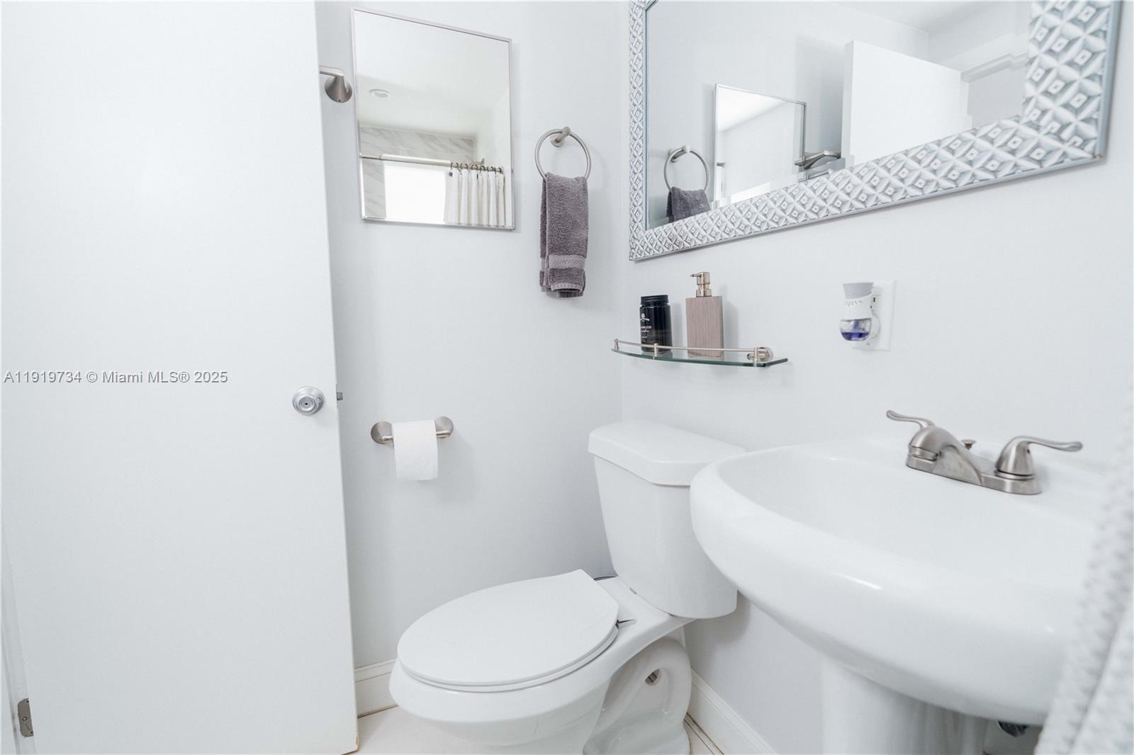 7901 SW 64th Ave #6, South Miami FL 33143