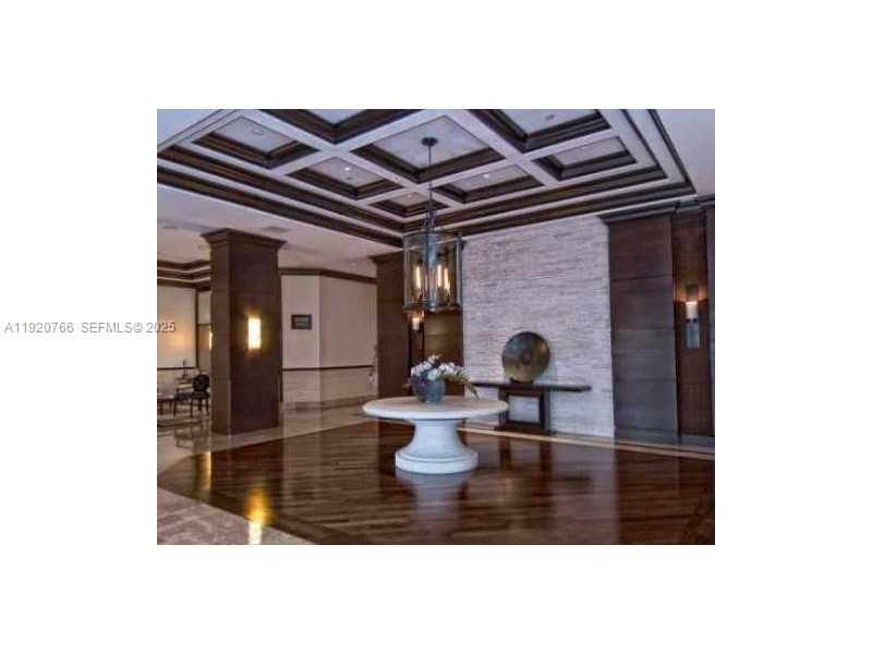 3600 Yacht Club Dr #1204, Aventura FL 33180