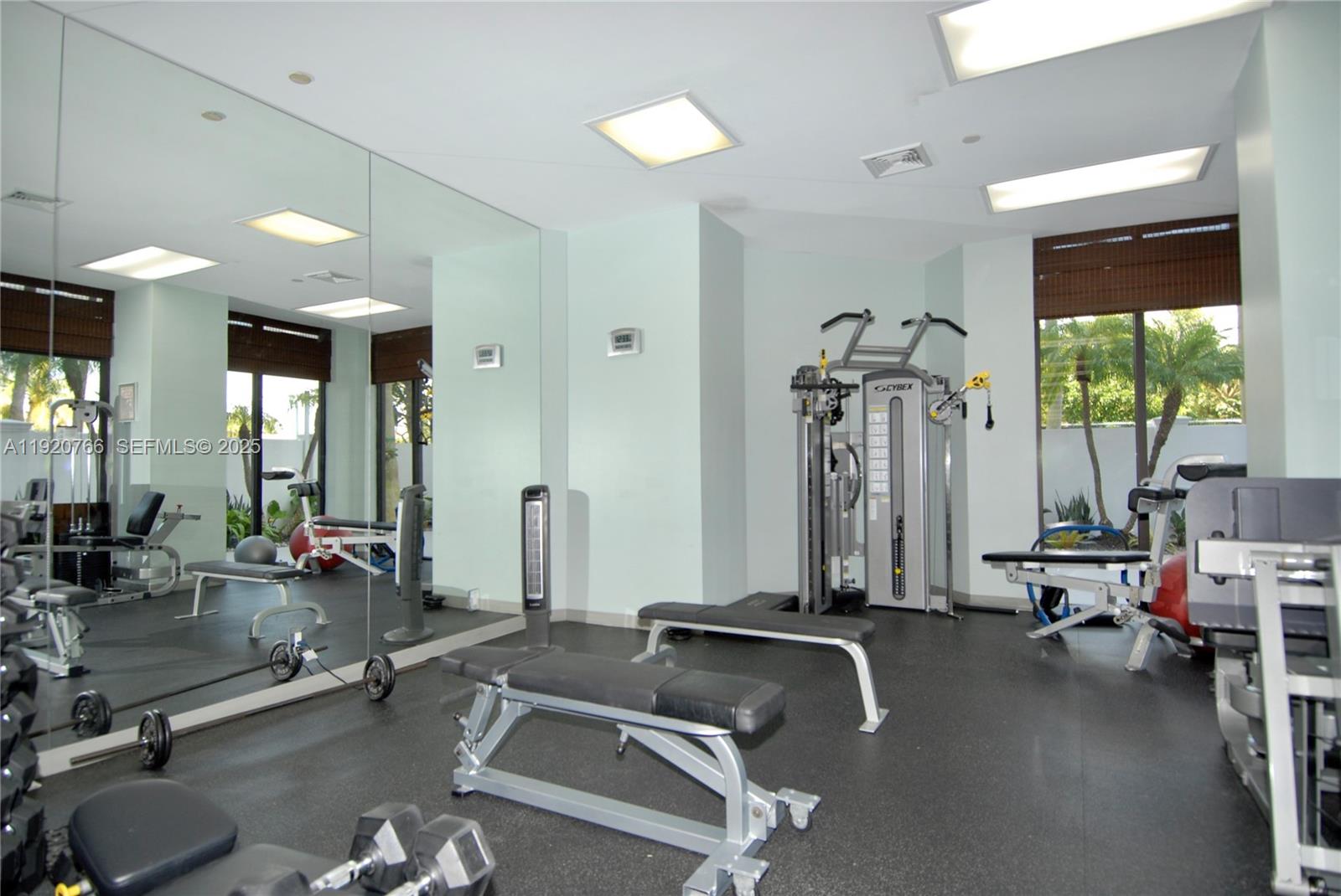 3600 Yacht Club Dr #1204, Aventura FL 33180