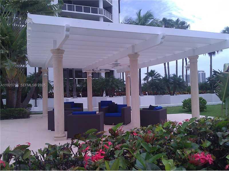 3600 Yacht Club Dr #1204, Aventura FL 33180