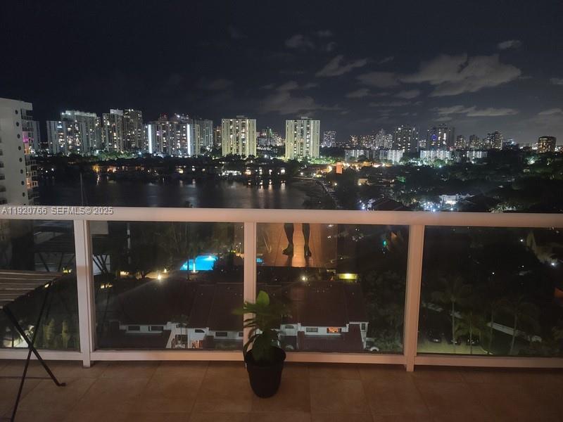 3600 Yacht Club Dr #1204, Aventura FL 33180