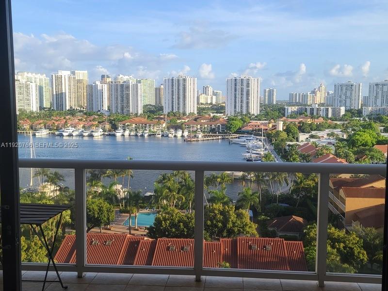 3600 Yacht Club Dr #1204, Aventura FL 33180