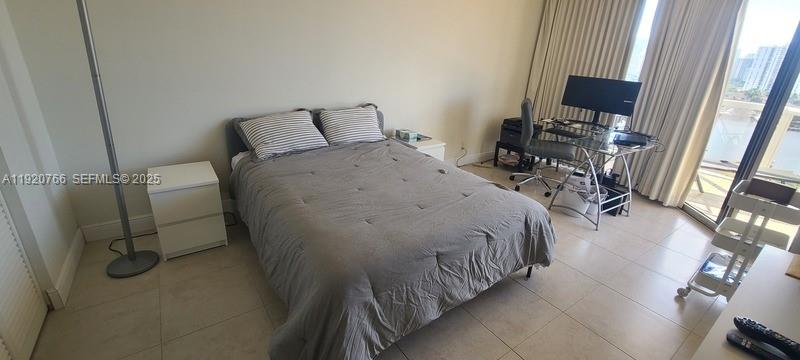3600 Yacht Club Dr #1204, Aventura FL 33180