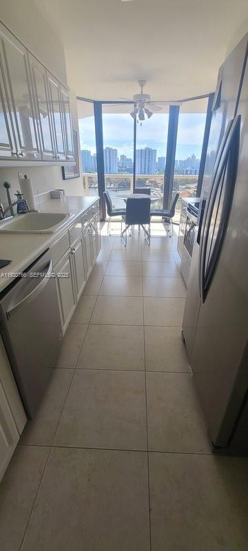 3600 Yacht Club Dr #1204, Aventura FL 33180