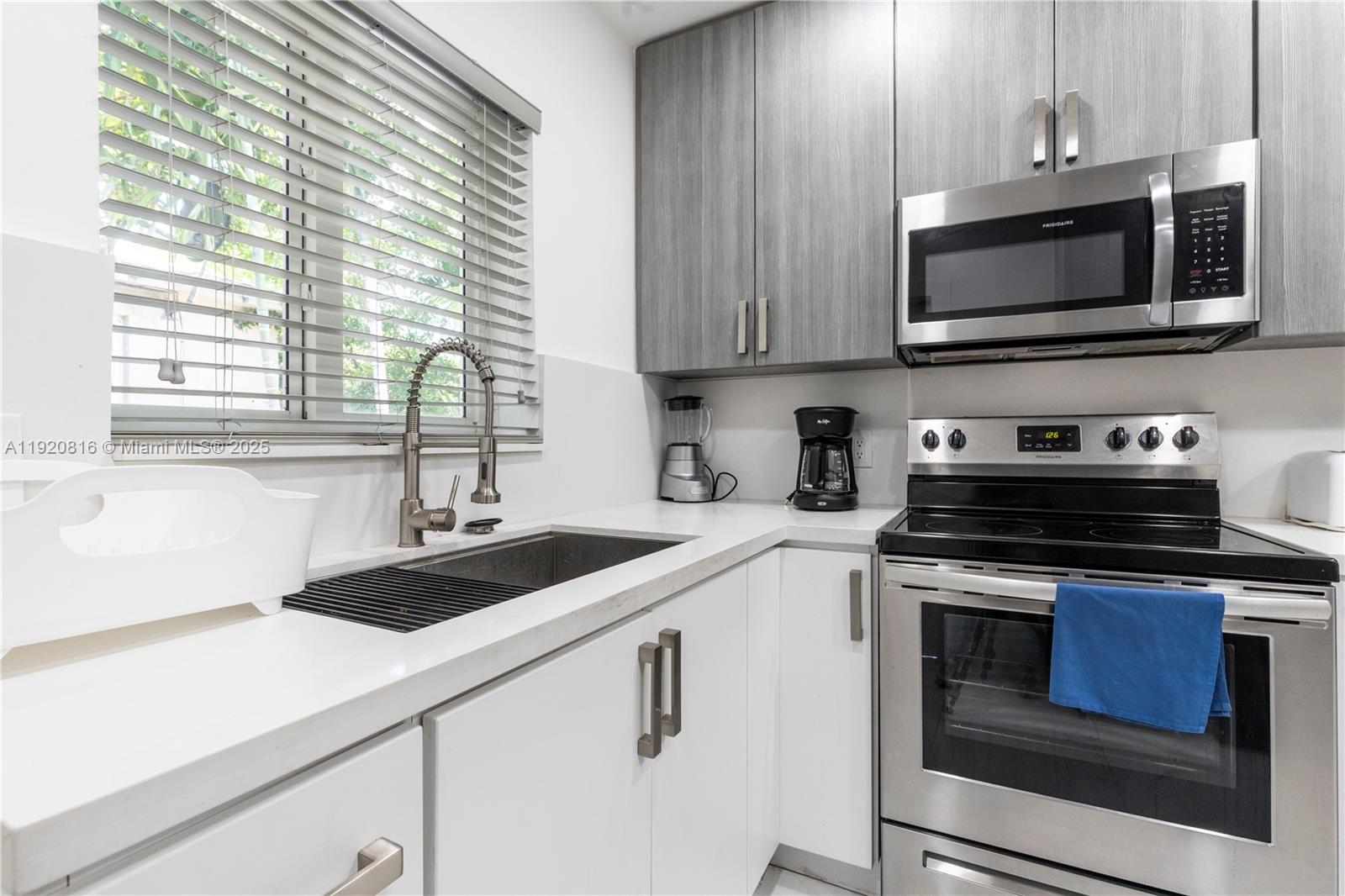 753 NE 81st St, Miami FL 33138