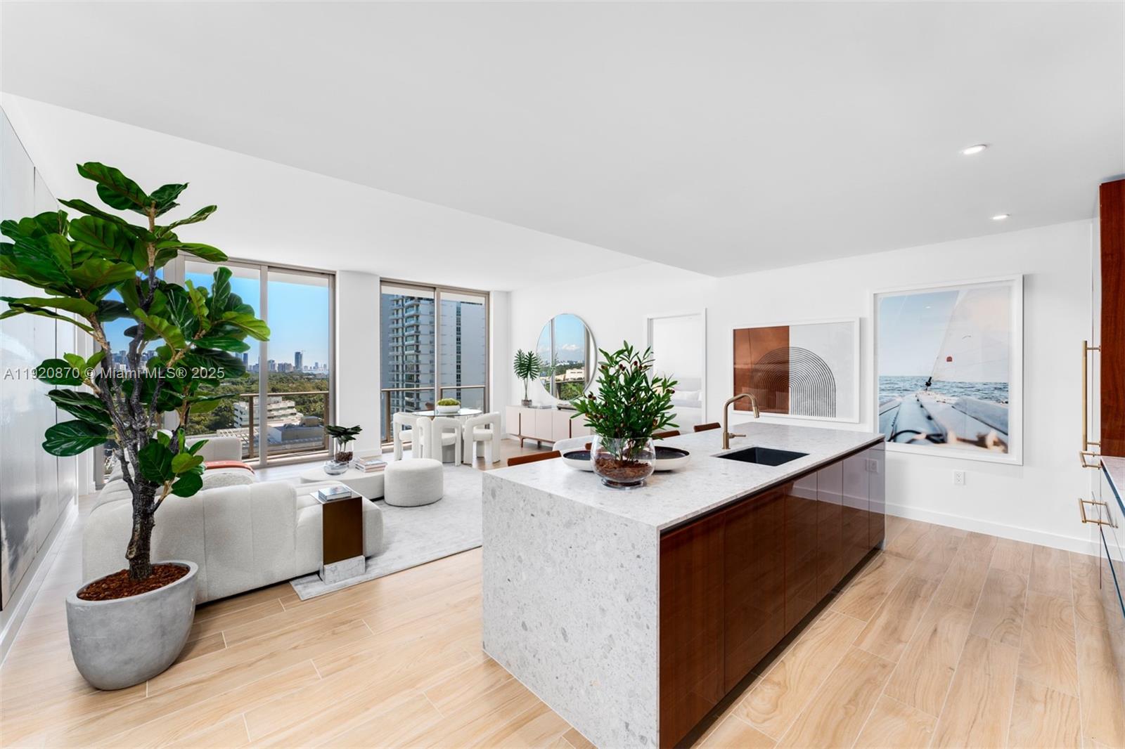 2678 Tigertail Ave #1504, Miami FL 33133