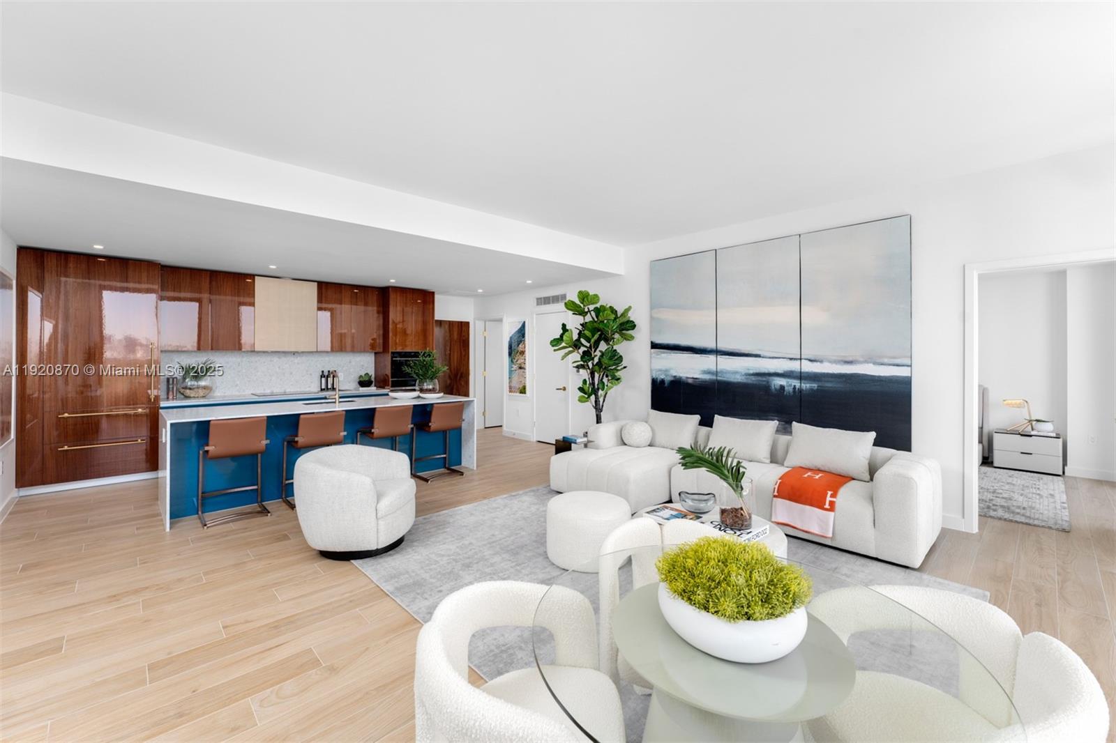 2678 Tigertail Ave #1504, Miami FL 33133