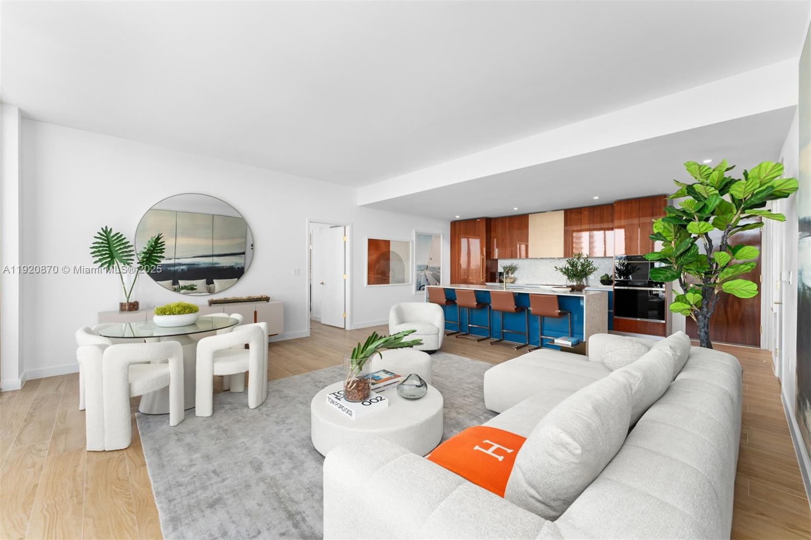 2678 Tigertail Ave #1504, Miami FL 33133