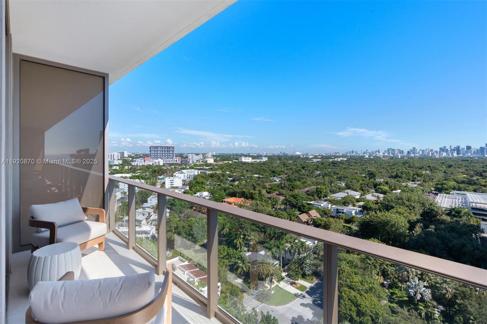 2678 Tigertail Ave #1504, Miami FL 33133