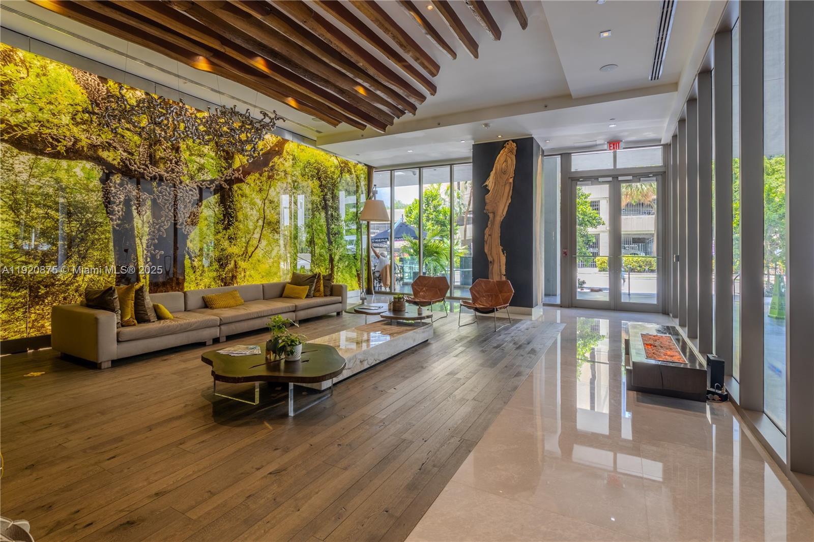 1010 Brickell Ave #4207, Miami FL 33131