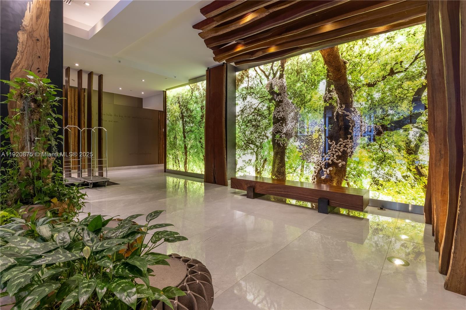 1010 Brickell Ave #4207, Miami FL 33131