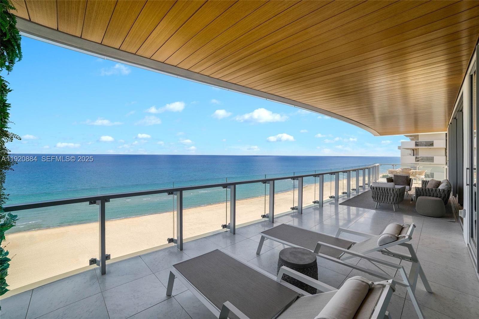 5775 Collins Ave #1501, Miami Beach FL 33140