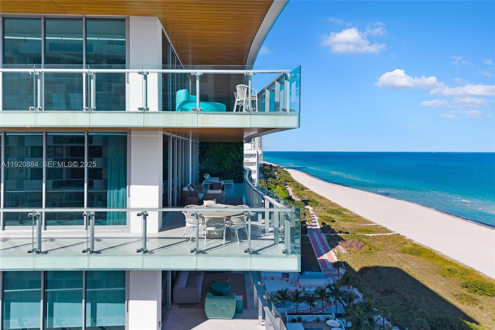 5775 Collins Ave #1501, Miami Beach FL 33140