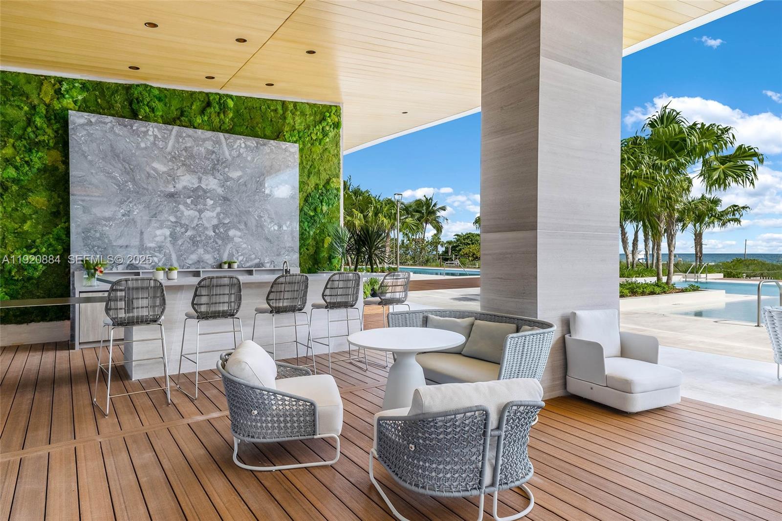 5775 Collins Ave #1501, Miami Beach FL 33140