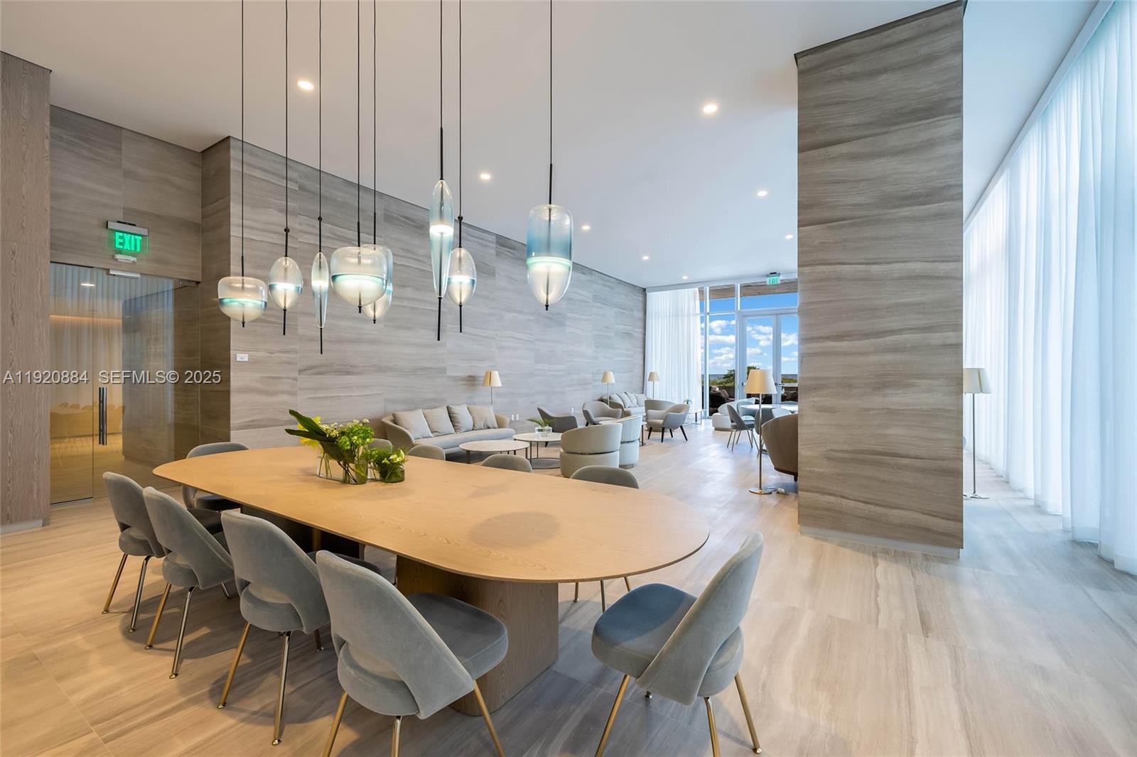 5775 Collins Ave #1501, Miami Beach FL 33140