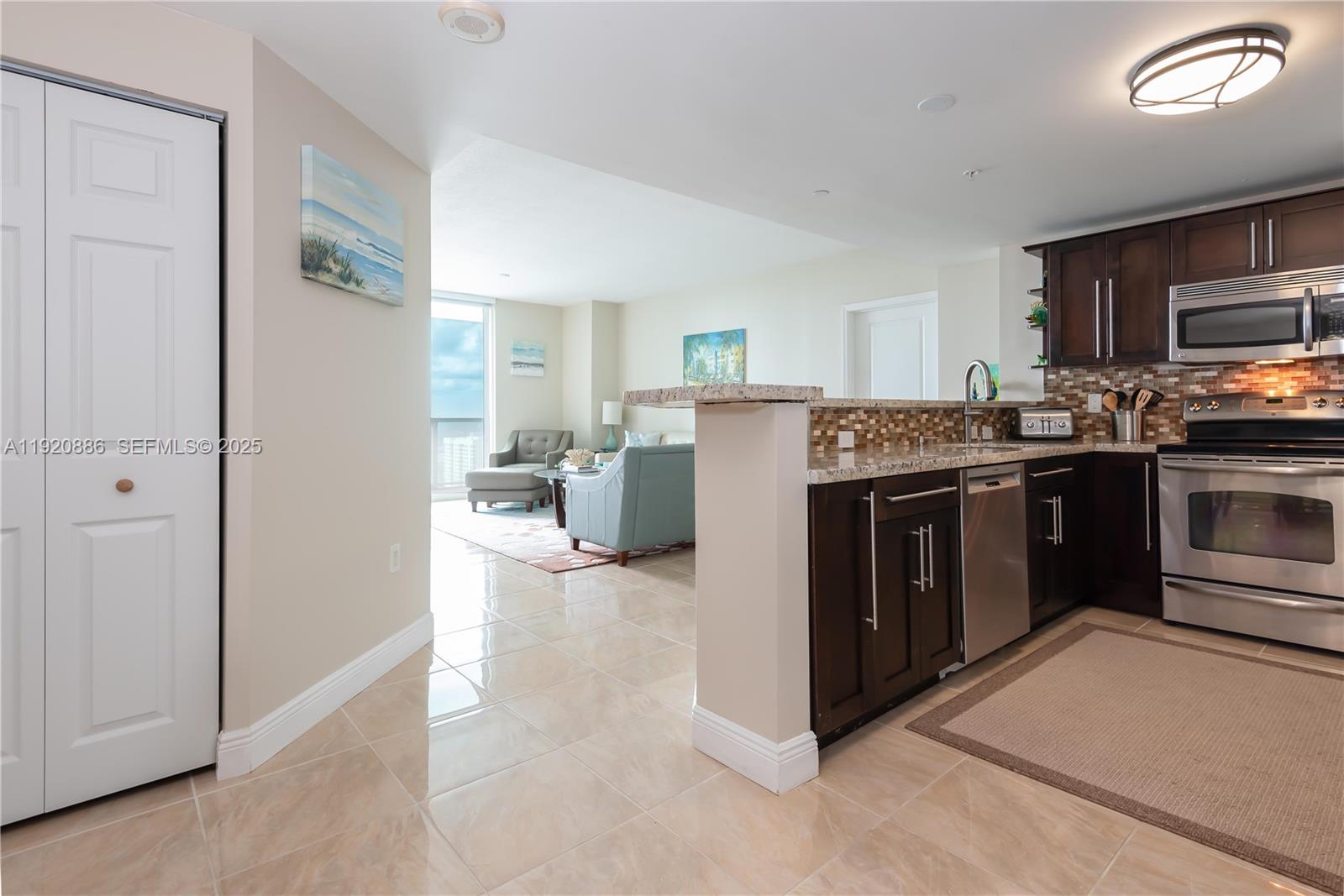 1250 S Miami Ave #3205, Miami FL 33130