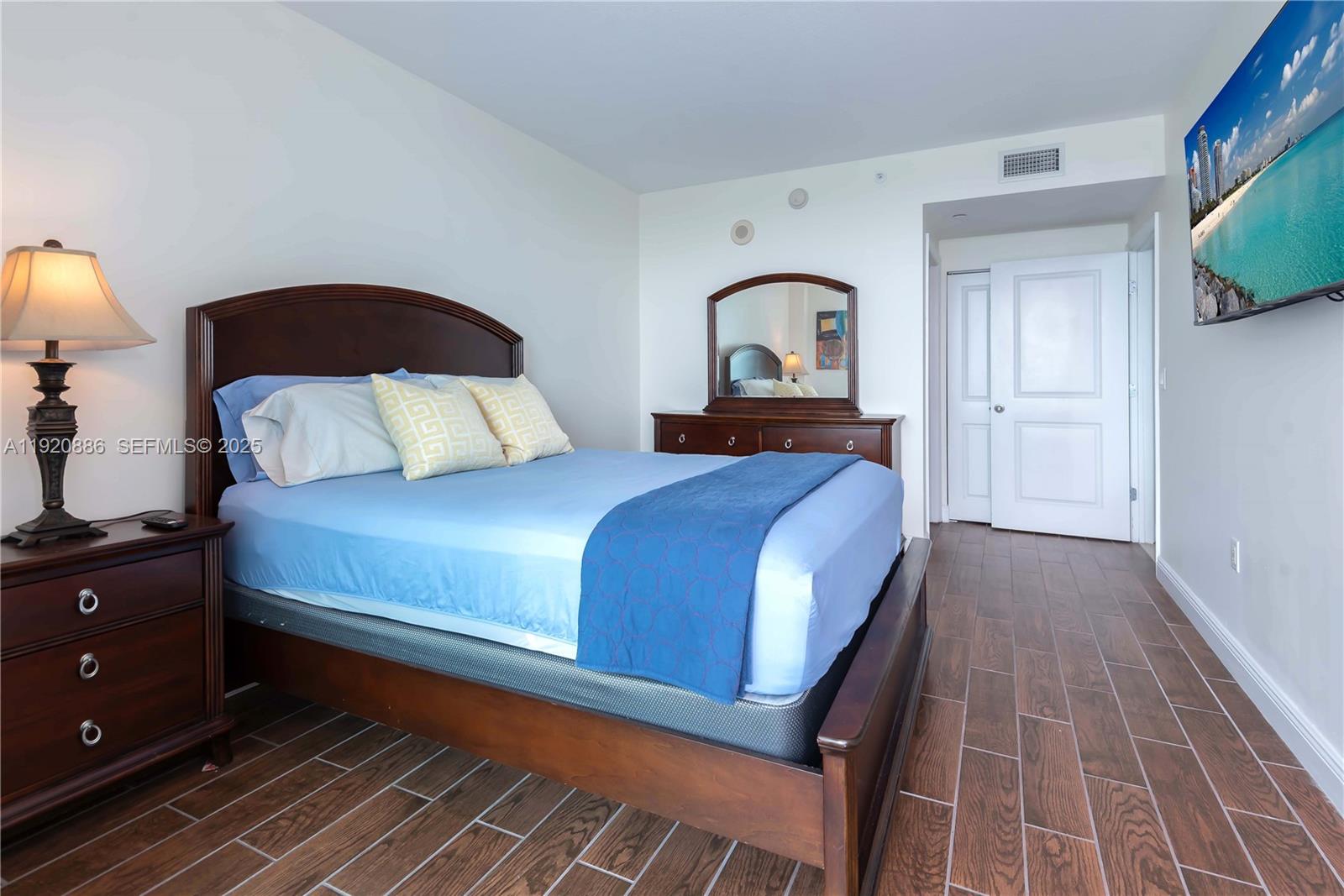 1250 S Miami Ave #3205, Miami FL 33130