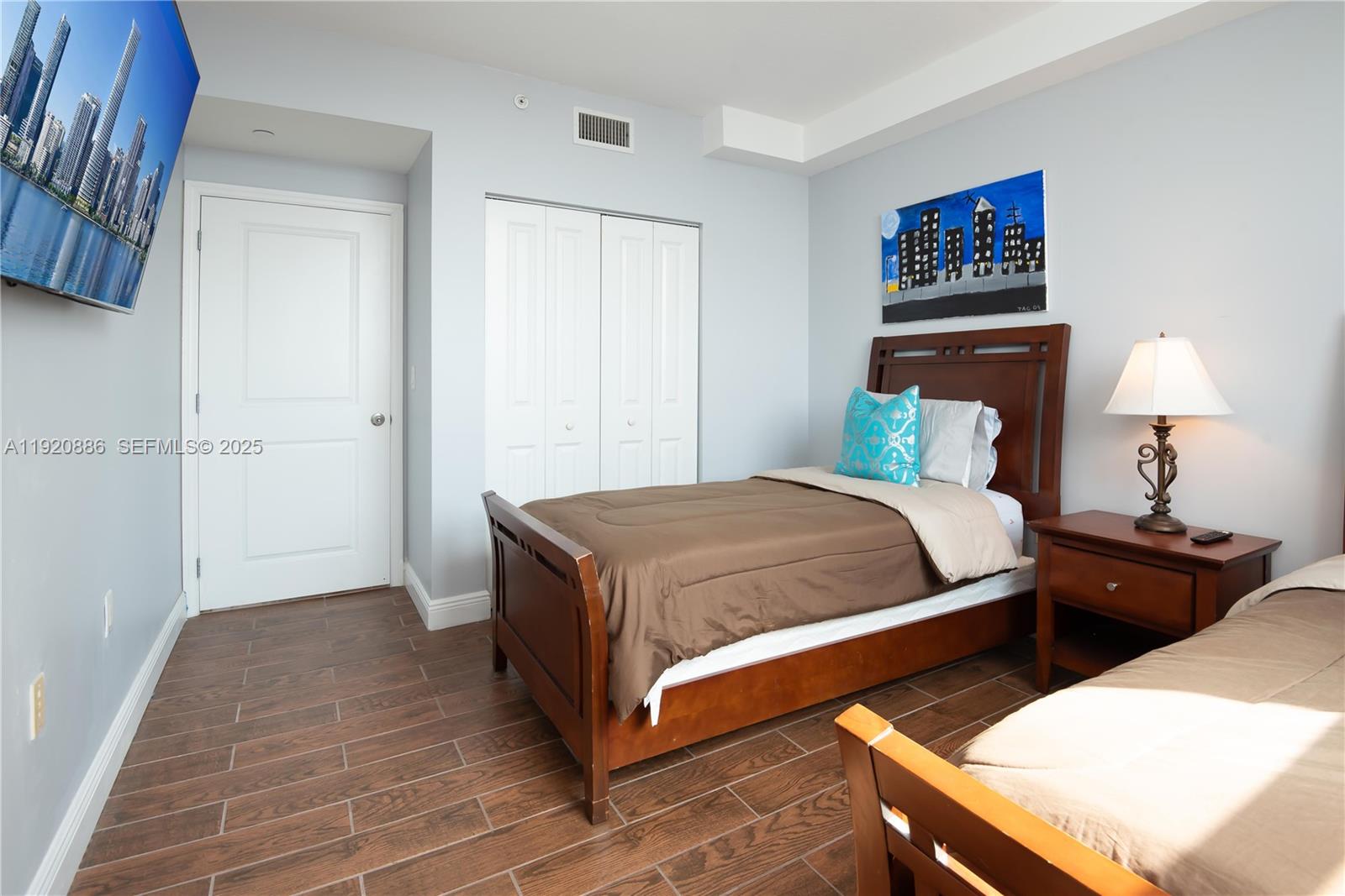 1250 S Miami Ave #3205, Miami FL 33130