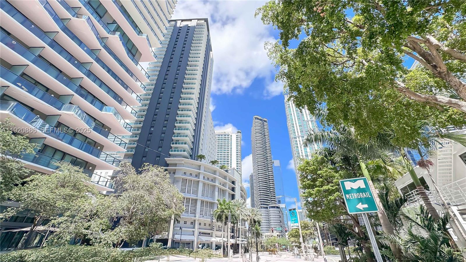 1250 S Miami Ave #3205, Miami FL 33130
