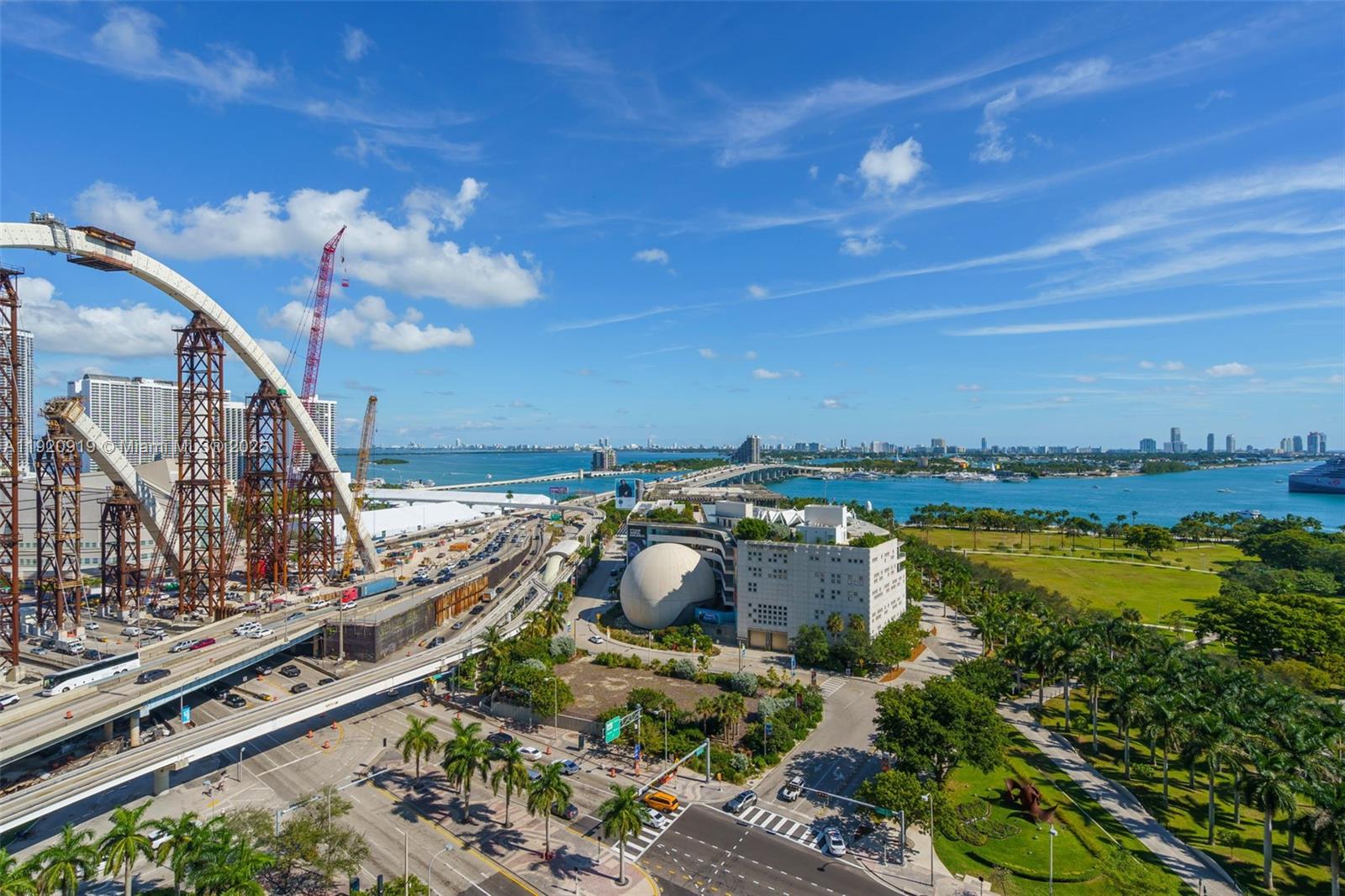 1040 Biscayne Blvd #1403, Miami FL 33132