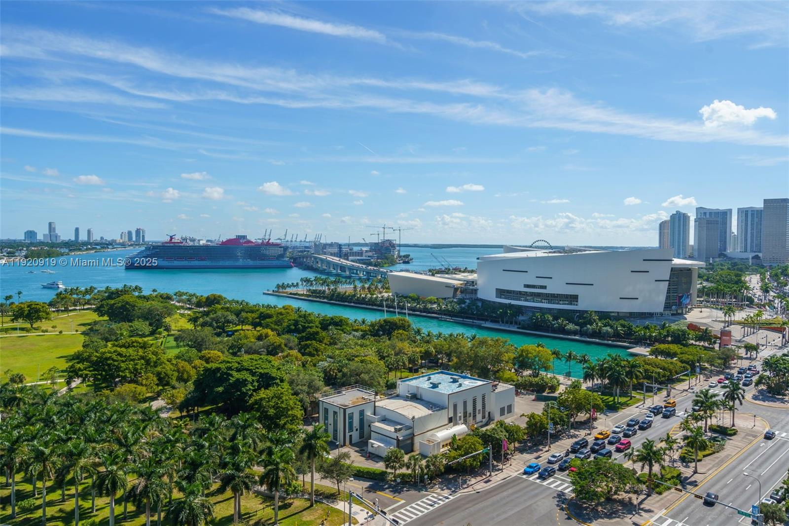 1040 Biscayne Blvd #1403, Miami FL 33132