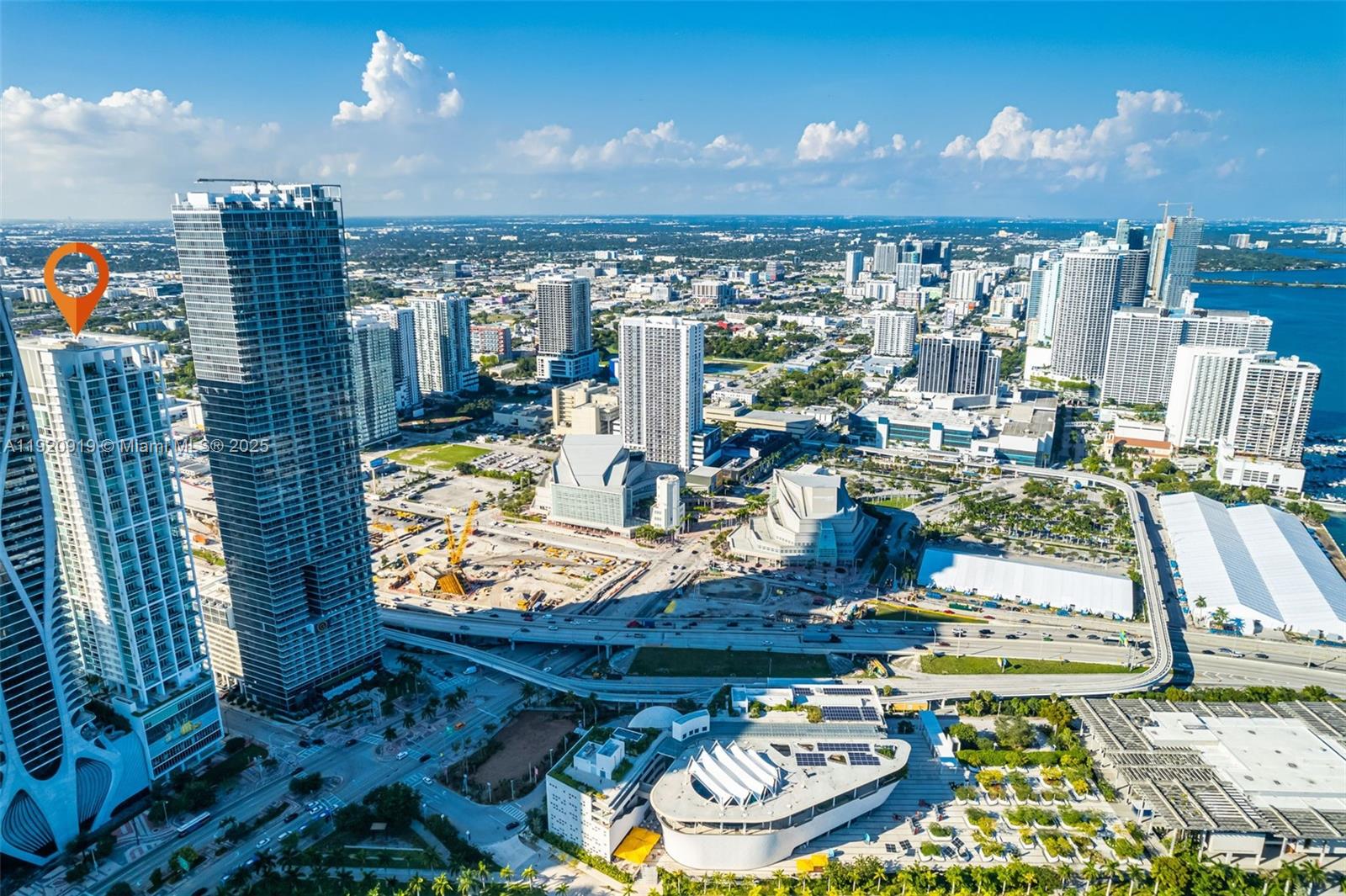 1040 Biscayne Blvd #1403, Miami FL 33132