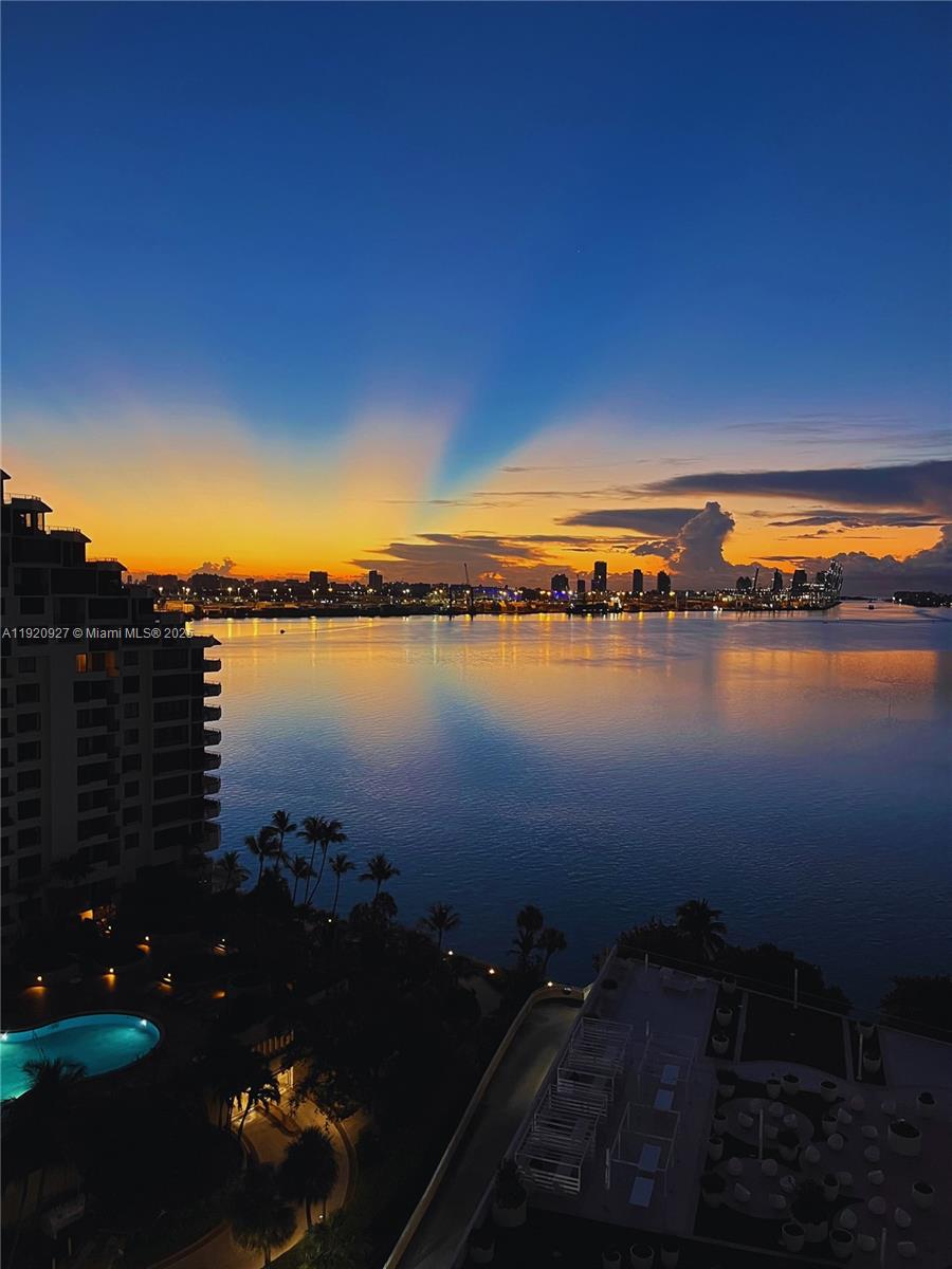 770 Claughton Island Dr #1405, Miami FL 33131