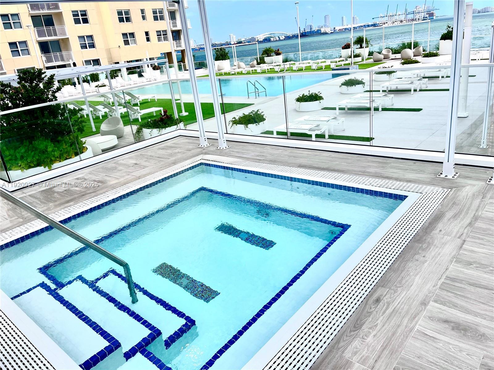 770 Claughton Island Dr #1405, Miami FL 33131