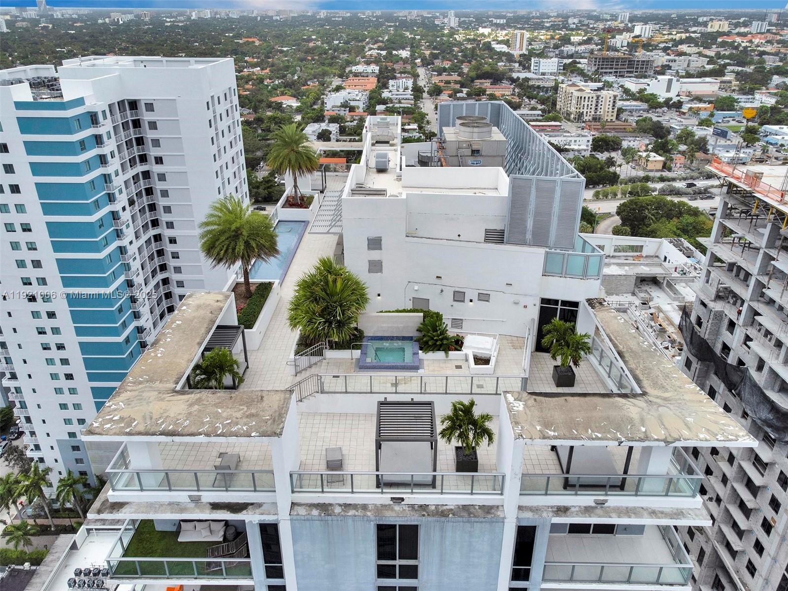 1010 SW 2nd Ave #1004, Miami FL 33130
