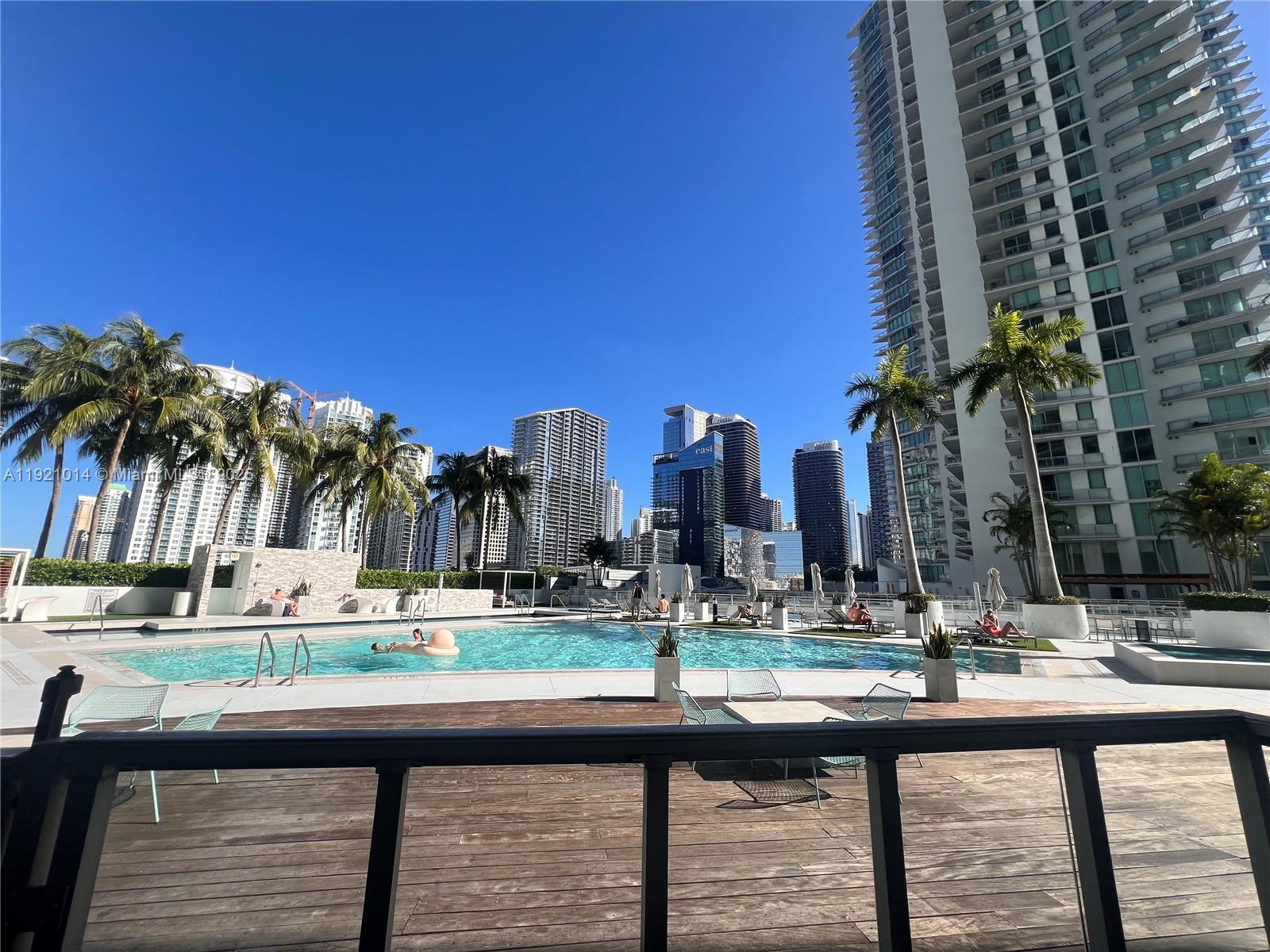 90 SW 3rd St #2605, Miami FL 33130