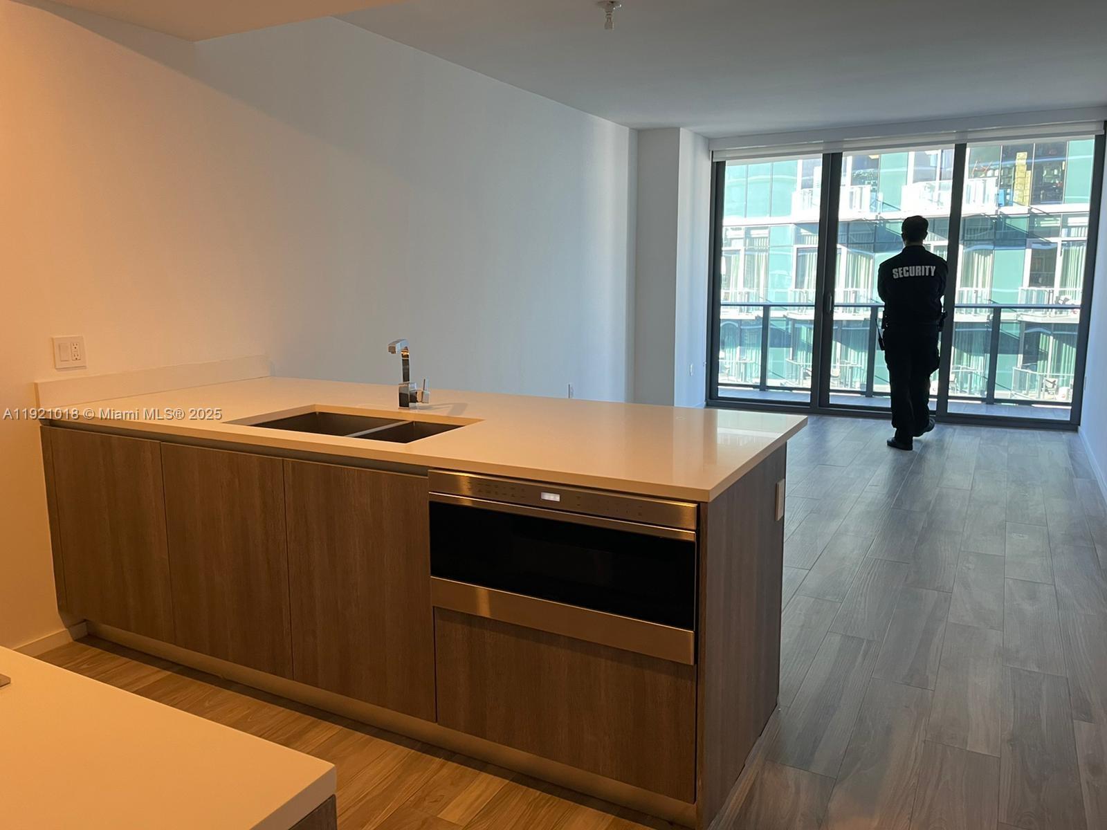 801 S MIAMI AVE #4007, Miami FL 33130