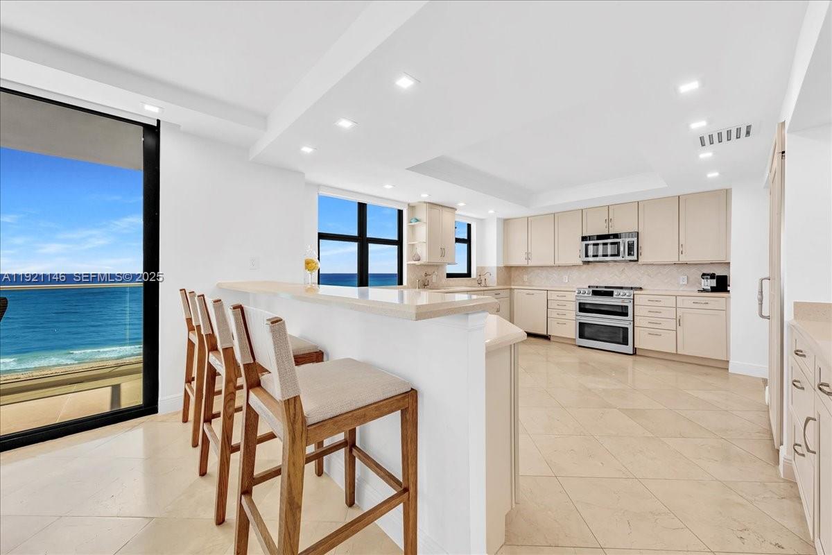 9801 Collins Ave #11A, Bal Harbour FL 33154