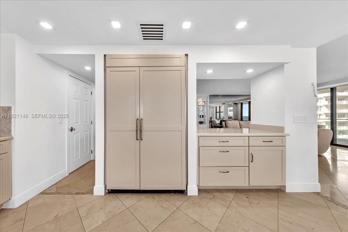 9801 Collins Ave #11A, Bal Harbour FL 33154