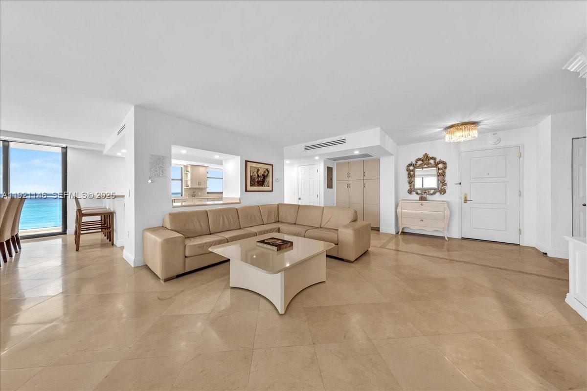 9801 Collins Ave #11A, Bal Harbour FL 33154