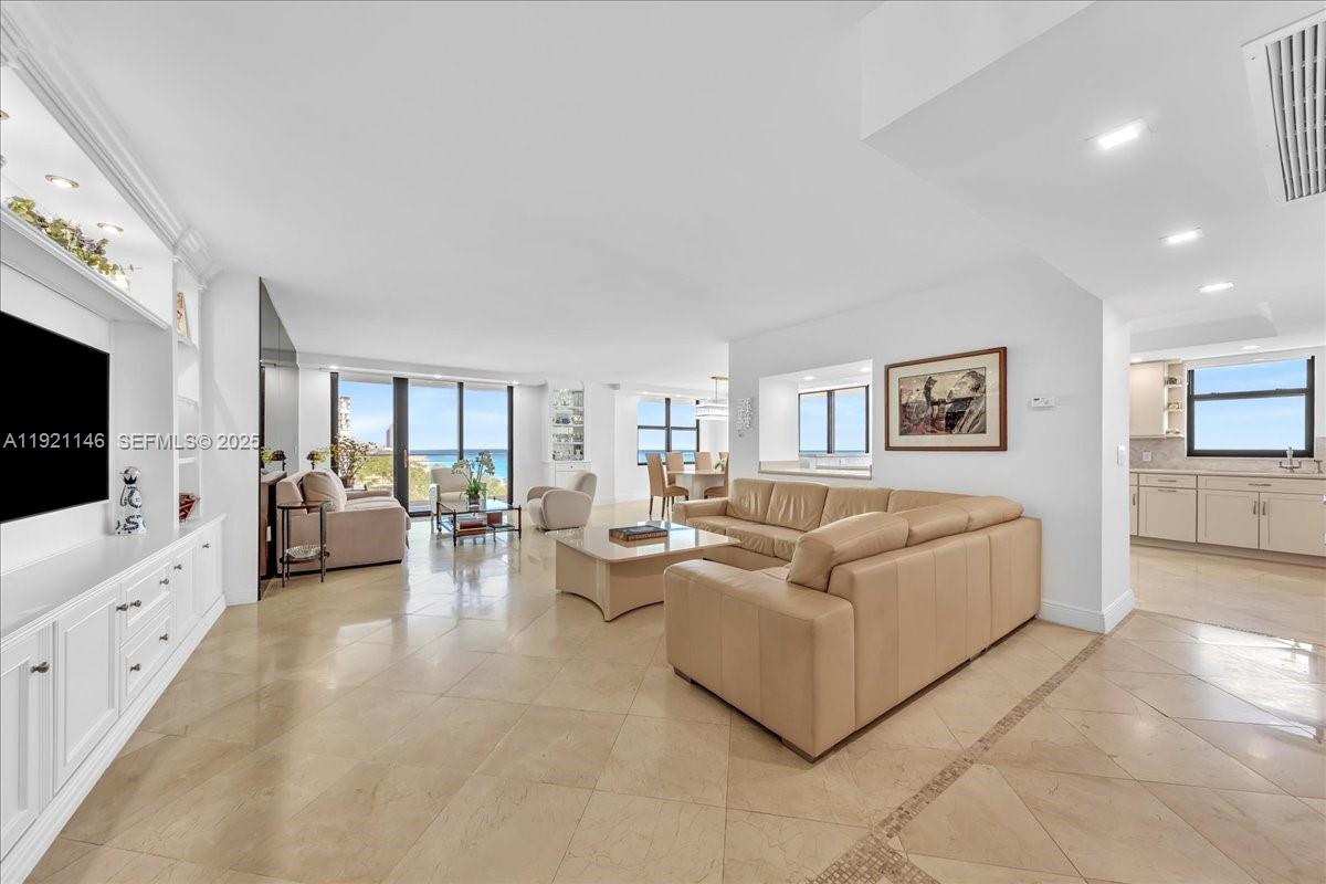 9801 Collins Ave #11A, Bal Harbour FL 33154
