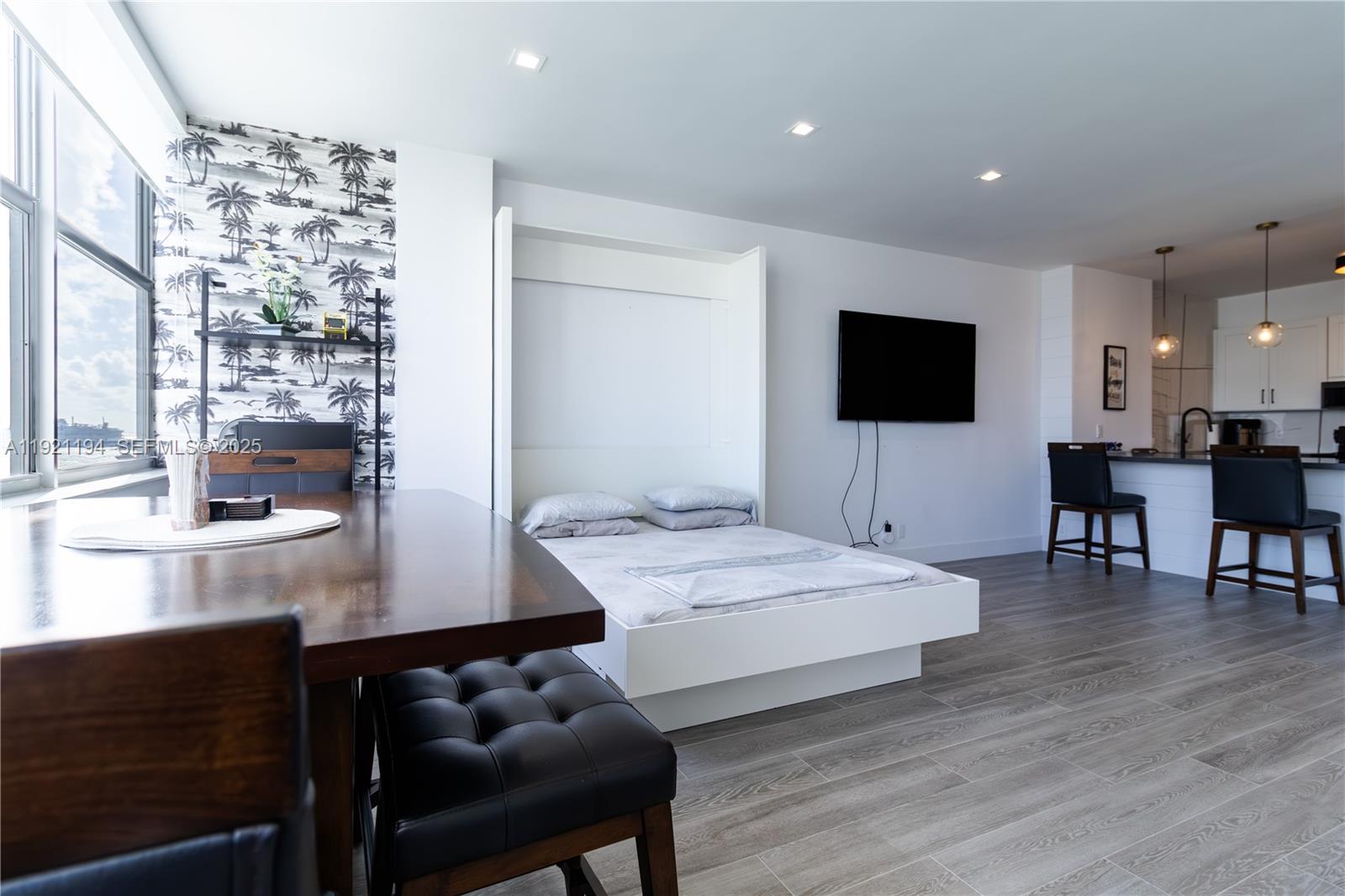 20 E Island Ave #1415, Miami Beach FL 33139