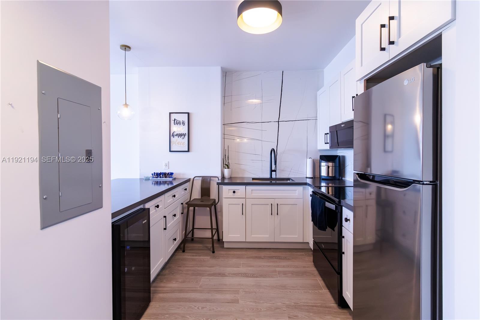 20 E Island Ave #1415, Miami Beach FL 33139