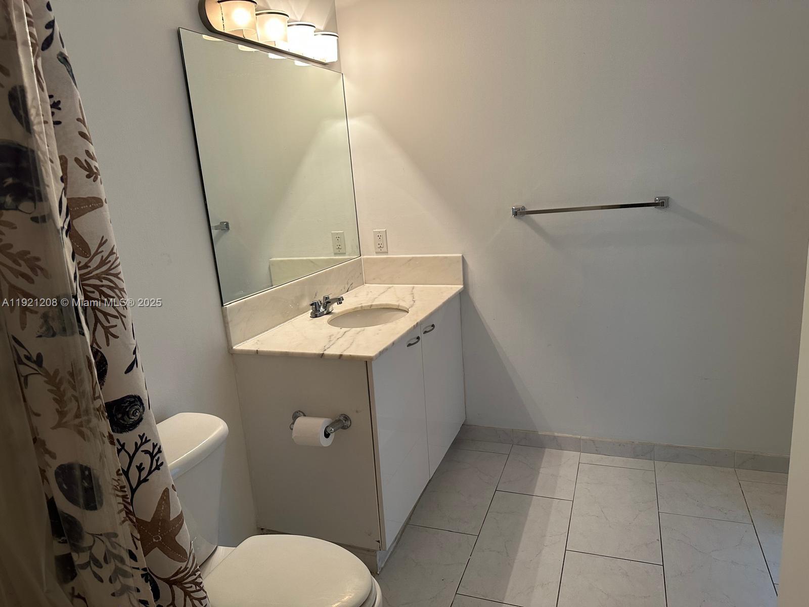 133 NE 2nd Ave #715, Miami FL 33132
